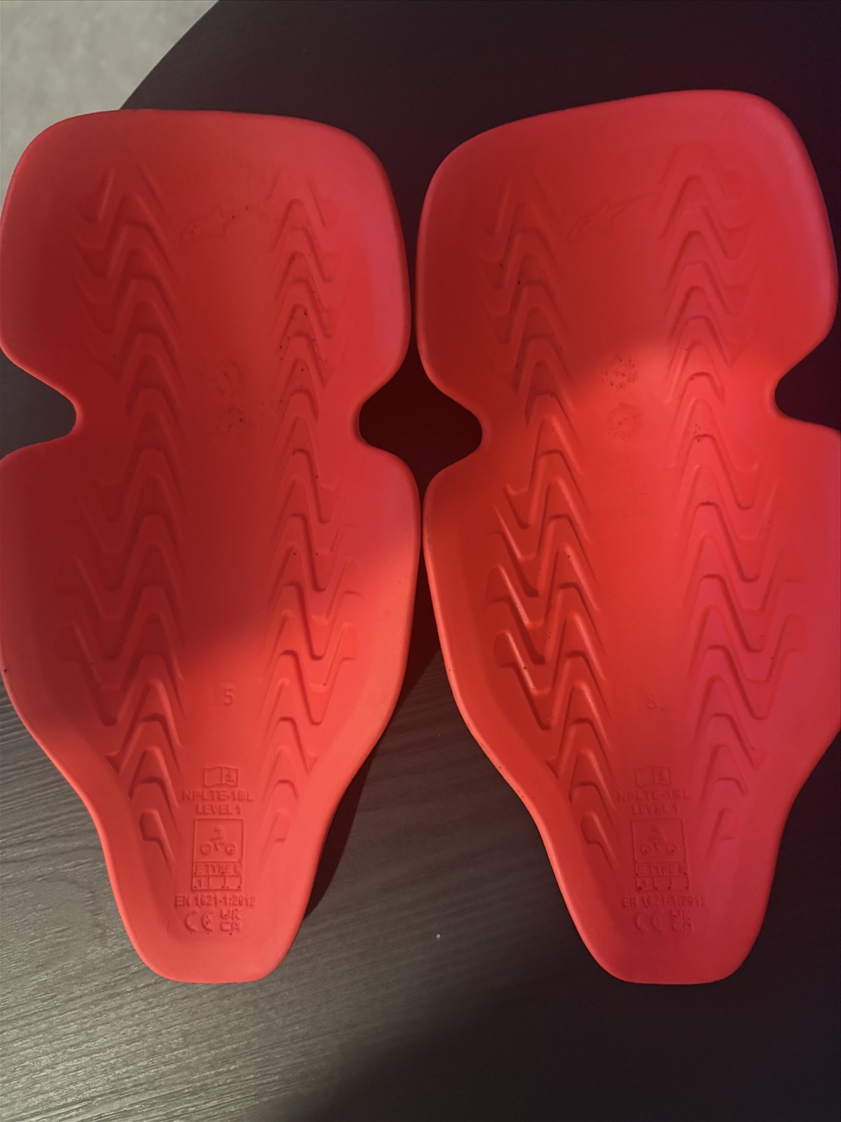 תמונה 2, מגיני מרפקים Alpinestars | אביזרים דו גלגלי | אביזרי לבוש ומיגון