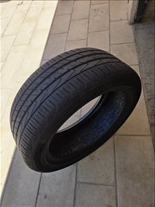 אביזרים פרטיות צמיגים וג`אנטים צמיג 235/50R19  99V 