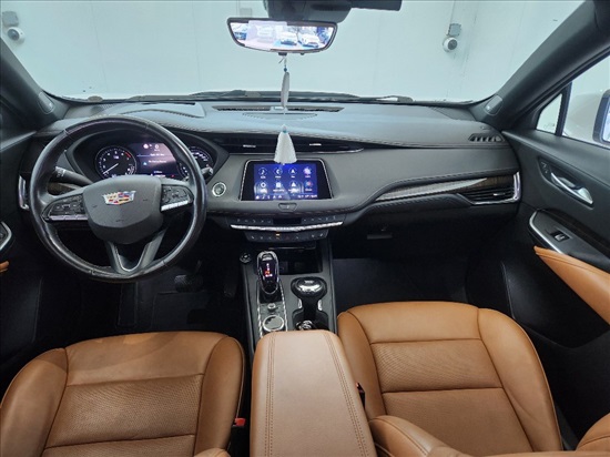 תמונה 6 ,Cadillac XT4 Premium Luxury יד 1 2022 64000 ק"מ