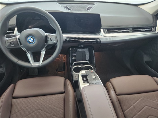 תמונה 5 ,Bmw IX-1 Xdrive 30 X-LINE יד 1 2024 0 ק"מ