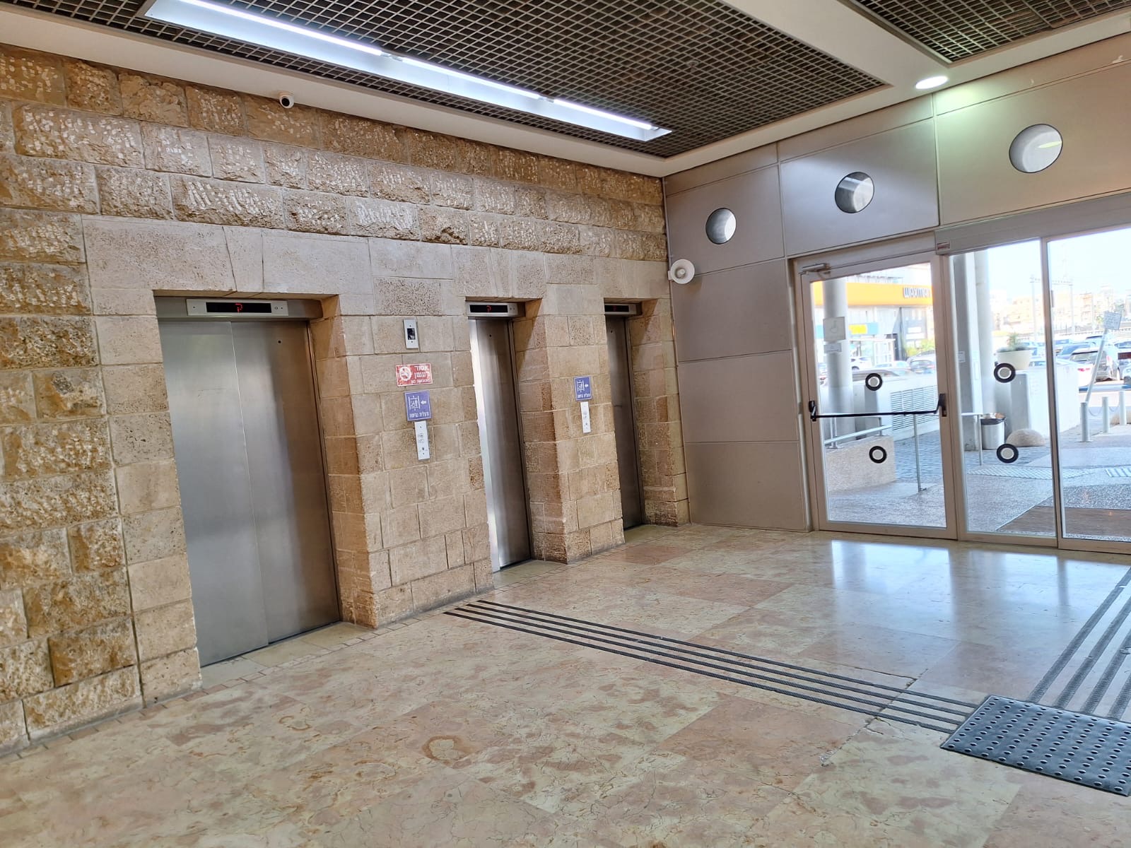 תמונה 5 ,משרדים להשכרה בבני ברק, הלח"י 31 בני ברק  (על גבול רמת גן), רמת גן (גבול בני ברק)