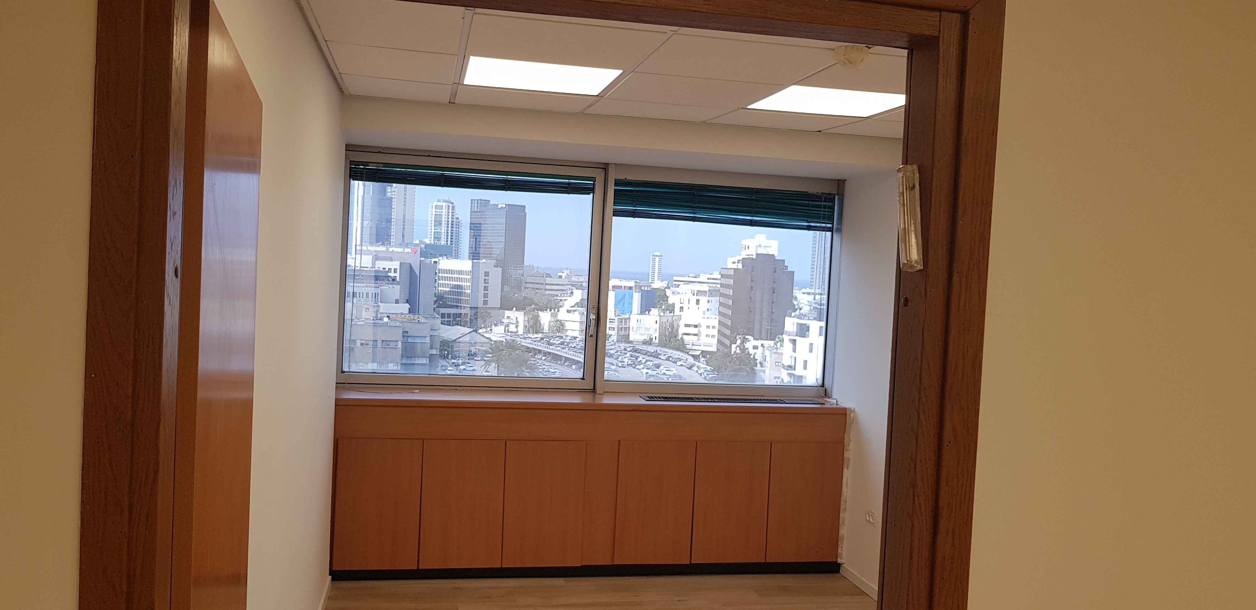 תמונה 1 ,משרדים להשכרה בתל אביב יפו דרך מנחם בגין 48 מרכז העיר