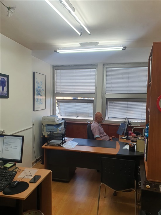 תמונה 3, משרדים להשכרה, בן יהודה, לב העיר בתל אביב יפו