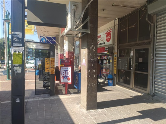 תמונה 2 ,חנויות להשכרה בפתח תקווה ההסתדרות מרכז העיר