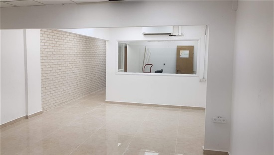 תמונה 4, משרדים להשכרה בפתח תקווה, דרך זאב זבוטינסקי, קרית אריה