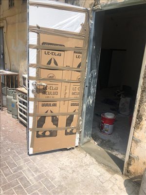 חנויות להשכרה, שדרות ירושלים, תל אביב יפו  