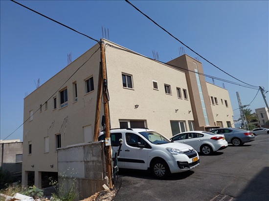 תמונה 6 ,עסקים להשכרה, אלזיתון , בכניסה הצפונית בכאבול