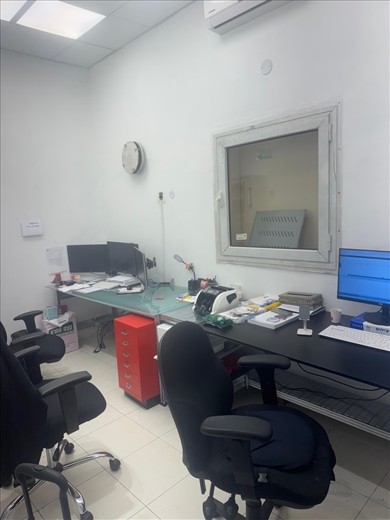 תמונה 2, חנויות להשכרה, לה גרדיה 7 , דרום בתל אביב - יפו