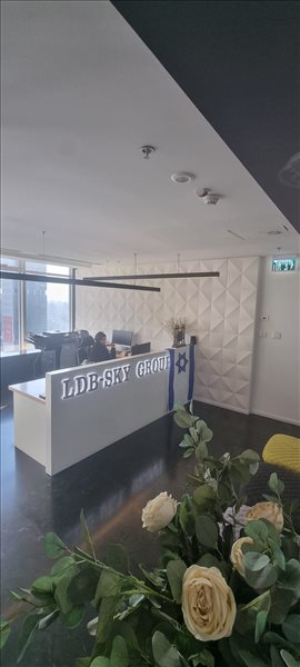 20 מ