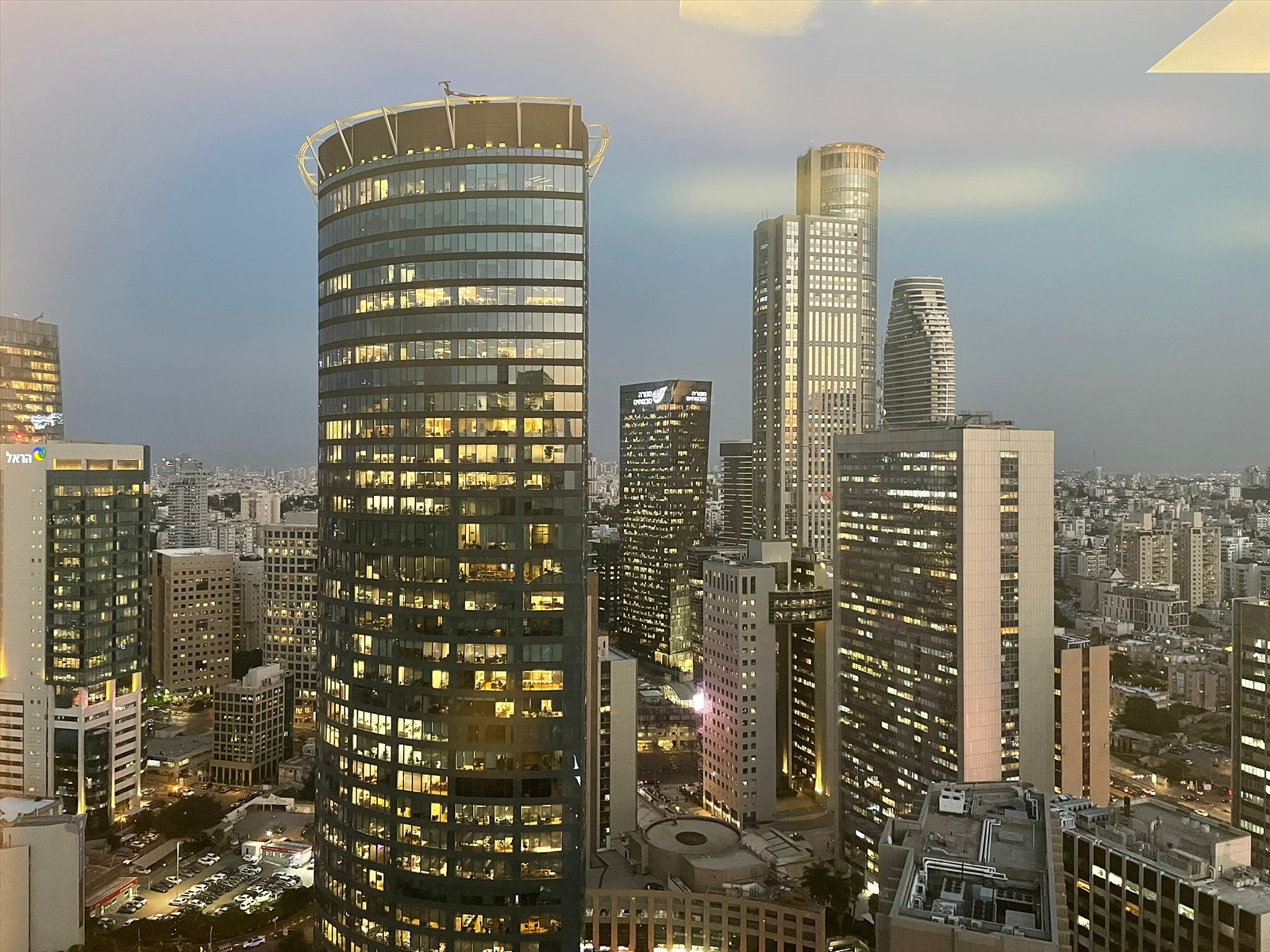 תמונה 1, משרדים להשכרה, דרך מנחם בגין, מתחם הבורסה ברמת גן