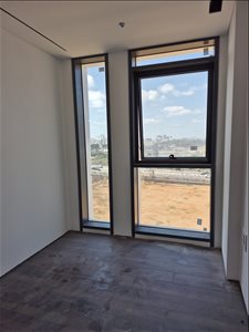 משרדים להשכרה, שדרות טום לנטוס, נתניה  