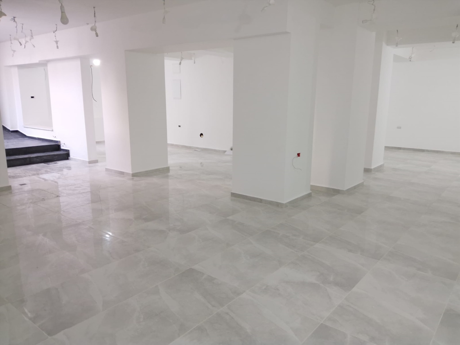 תמונה 2, חנויות להשכרה, רבי יהודה הנשיא, שדרות יהודה הנשיא באלעד