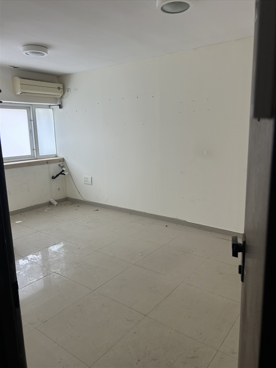 תמונה 1, מחסנים להשכרה, סוקולוב , מרכז העיר בחולון
