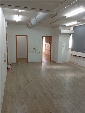 משרדים השכרה ברמת השרון חרושת 