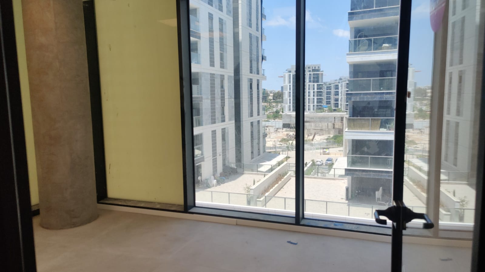 תמונה 2, משרדים להשכרה, ליד מכללת קרית אונו באור יהודה