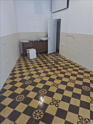 חנויות להשכרה, אבן גבירול 5, תל אביב - יפו  