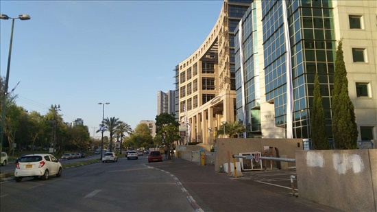 500 מר להשכרה בתל אביב יפו ראול ולנברג