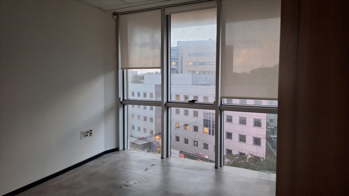 תמונה 1, משרדים להשכרה, הברזל בניין עצמאי 5500 להשכרה בשלמות מתאים לשגרירות רמת...