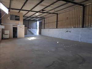 מחסנים השכרה בפורת  