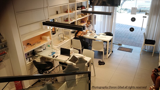 תמונה 2 ,חנויות להשכרה חנות מקסימה כ60 מ"ר במרכז מרכז רעננה