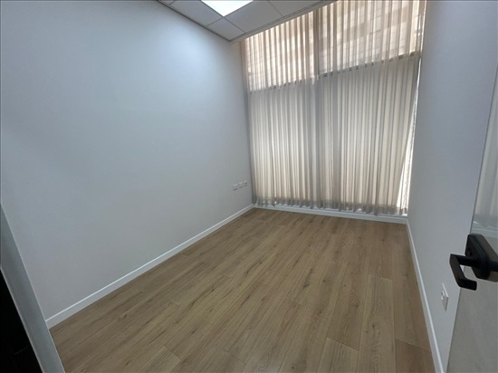 תמונה 9 ,משרדים להשכרה, דרך מנחם בגין מתחם הבורסה רמת גן