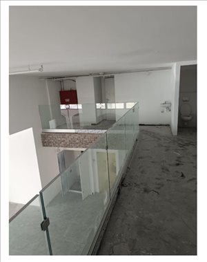 בתי קפה ומסעדות להשכרה, מבנה מסחרי במיקום מרכזי ,ח... 
