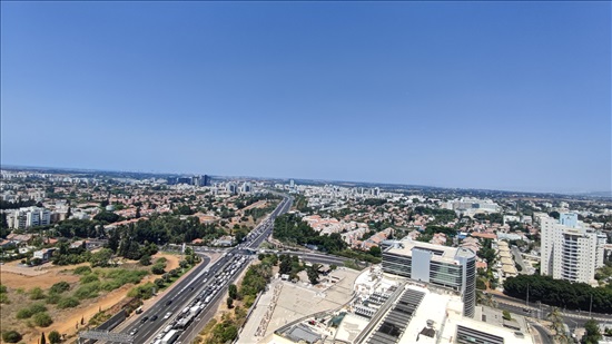 תמונה 2 ,משרדים להשכרה, רחוב הפנינה 800 מר משרד עם נוף אזור תעשיה רעננה