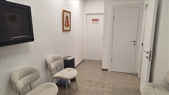תמונה 1 ,קליניקות להשכרה, הברזל קליניקה 56 מר בית רופאים ליד אסותא רמת החייל תל אביב יפו