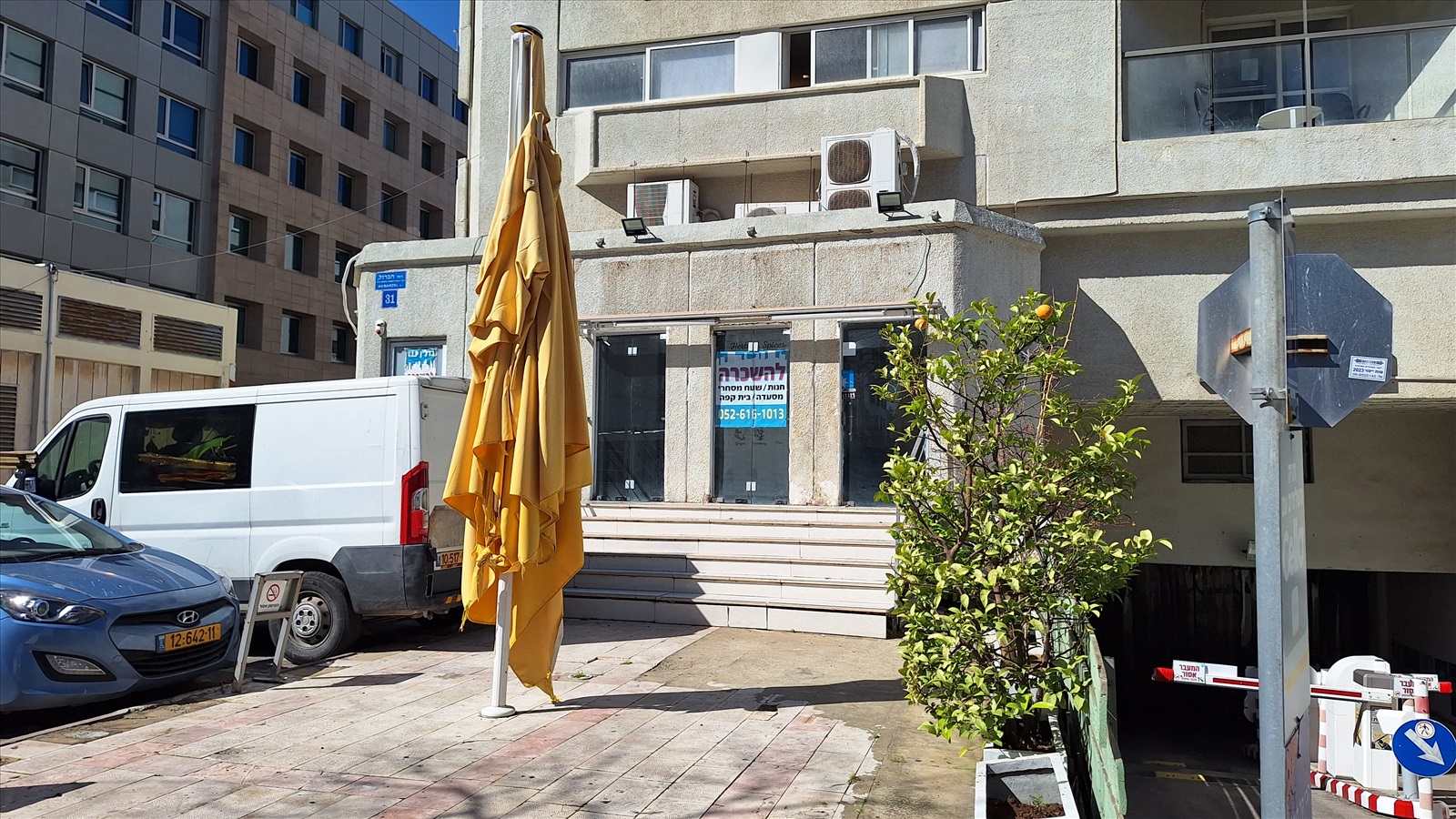 תמונה 2, חנויות להשכרה, הברזל חנות 130 מר חזית לרחוב מתאים לכל מטרה רמת החייל ת...