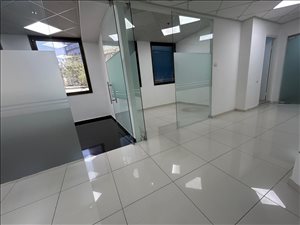 61 מר להשכרה ברמת גן דרך מנחם בגין 