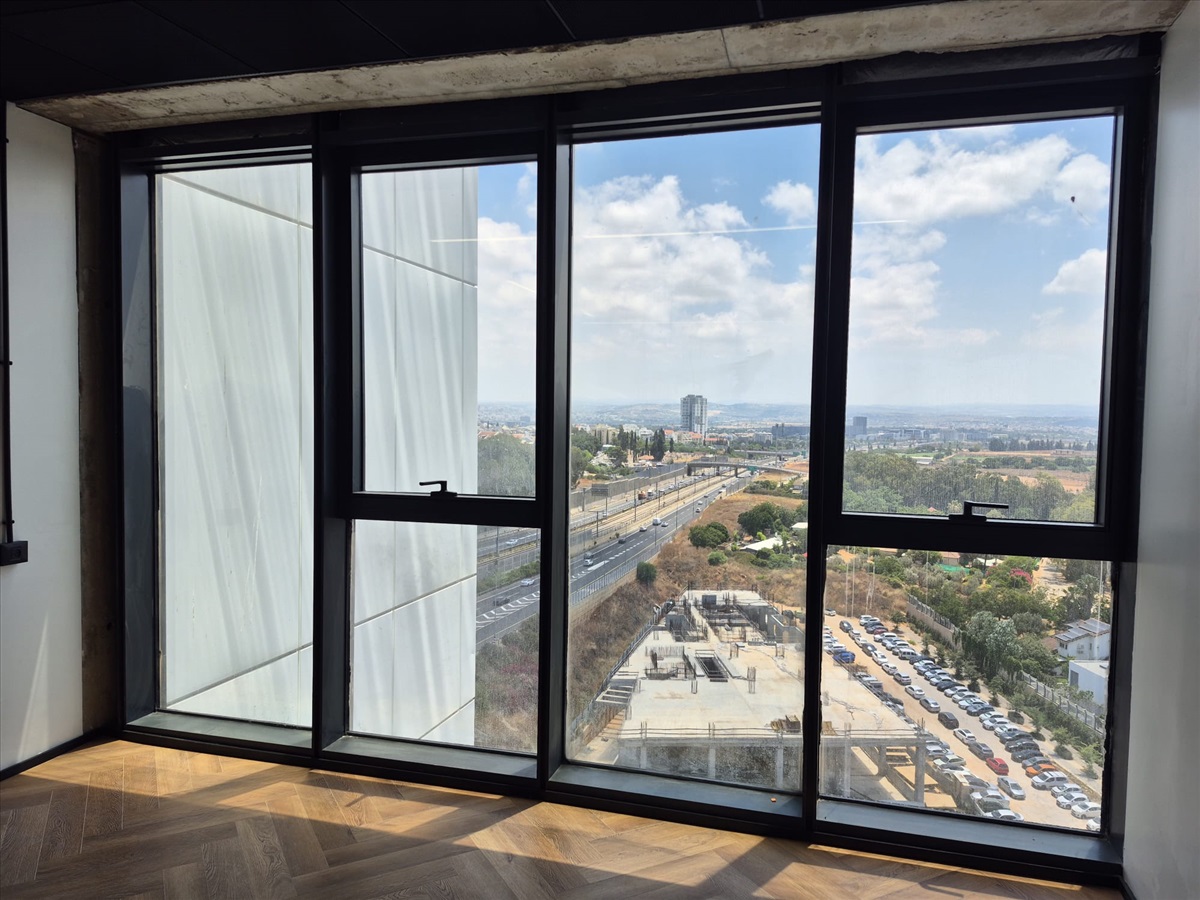 תמונה 1, משרדים להשכרה, סוקולוב מתחם 1200 הוד השרון