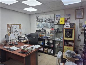 מבני תעשיה להשכרה, בני ברית, הוד השרון  