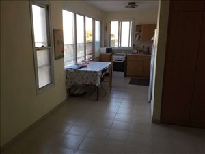 דירה לשותפים 3 חדרים בחיפה יהודה בורלא 