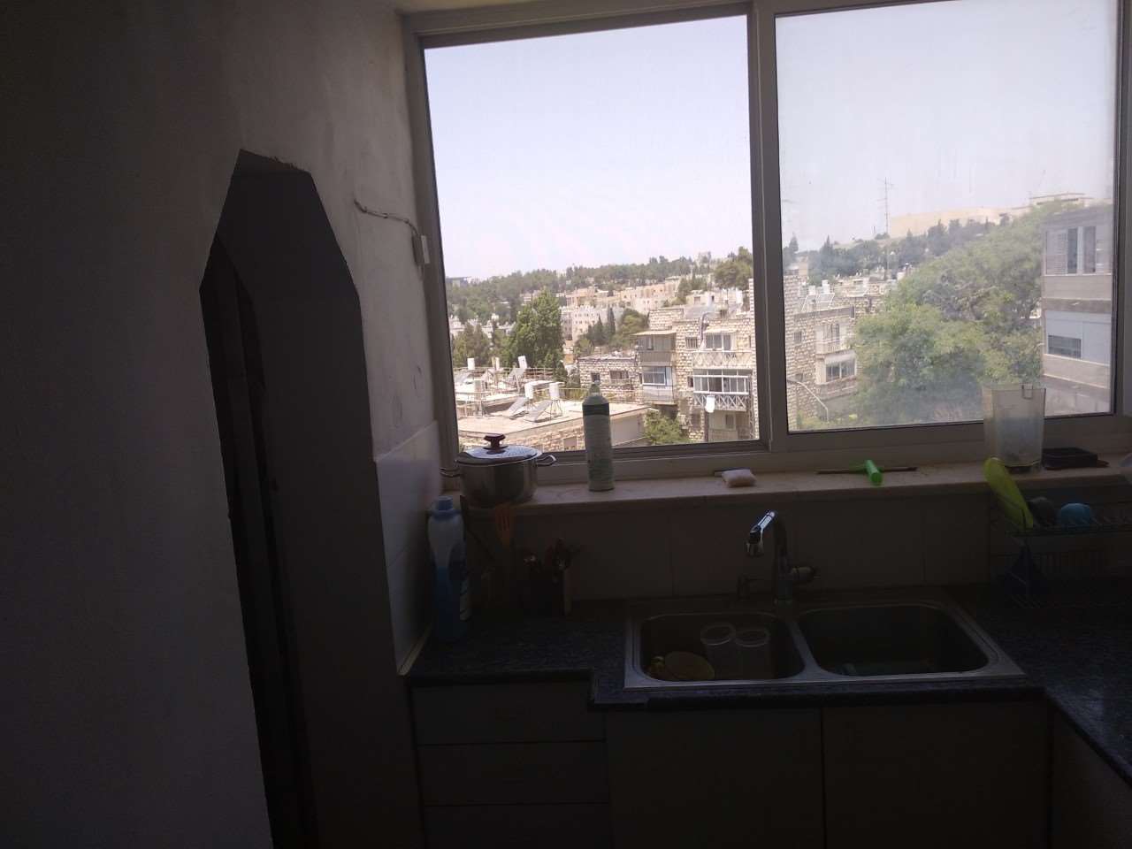 תמונה 2 ,דירה 3 חדרים להשכרה בירושלים טשרניחובסקי רסקו