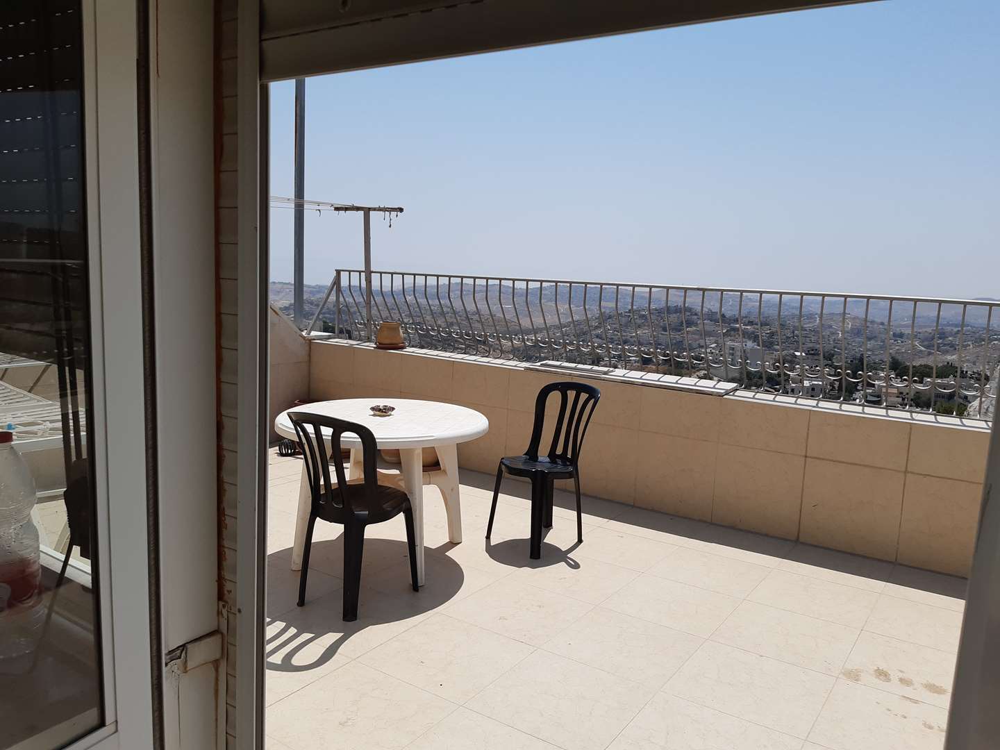 תמונה 3 ,דירה 4 חדרים להשכרה בירושלים מאיר נקר ארמון הנציב