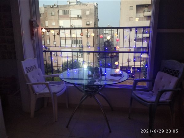 תמונה 1 ,דירה 4 חדרים להשכרה בתל אביב יפו יהודה. מכבי ירקון