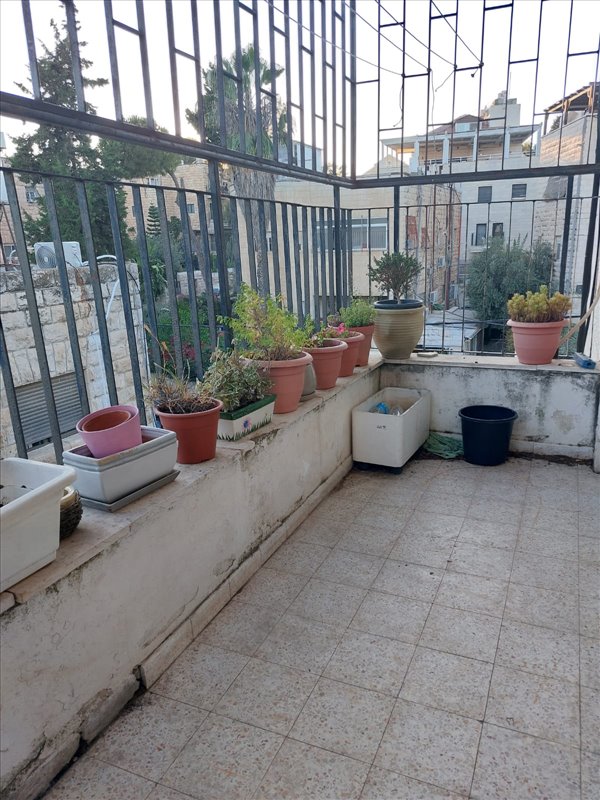תמונה 4 ,דירה 3 חדרים להשכרה בירושלים מחלקי המים קטמון הישנה
