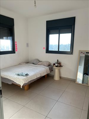 דירה לשותפים 4 חדרים ברחובות יעקב תמרי 