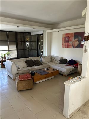 דירה לשותפים 3 חדרים בתל אביב יפו ז'בוטינסקי 