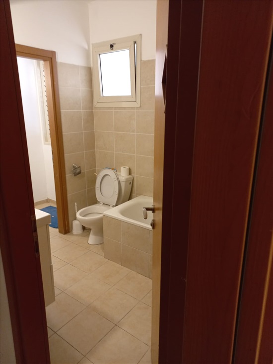 תמונה 4, יחידת דיור 1 חדרים להשכרה באלעד, המהרשל, וילות