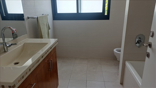 תמונה 3 ,דירה 4 חדרים להשכרה בתל אביב יפו, רקנאטי, רמת אביב ג