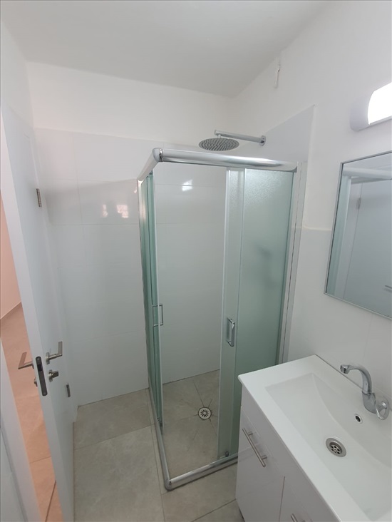 תמונה 2 ,דירה 3 חדרים להשכרה בפתח תקווה, יצחק שדה, מרכז