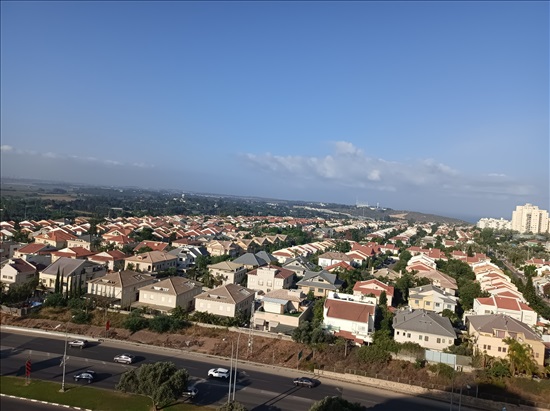 תמונה 1 ,דירה 4 חדרים להשכרה בנתניה, שדרות גולדה מאיר , קרית נורדאו