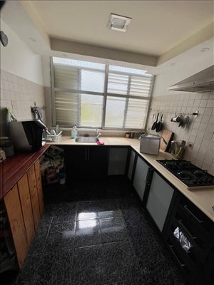 דירה לשותפים 3.5 חדרים בפתח תקווה יהושע חנקין 