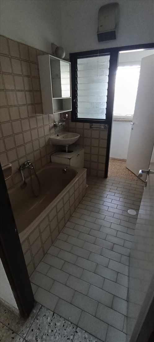 תמונה 5 ,דירה 4 חדרים להשכרה בהרצליה, קלישר 12 , הרצליה הירוקה