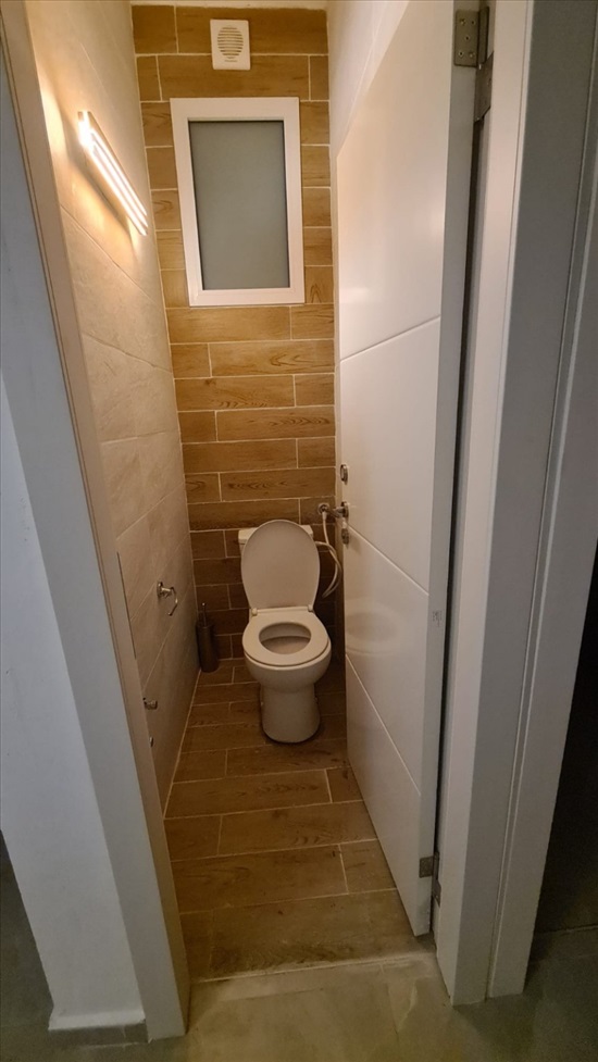 תמונה 3 ,דירה 4 חדרים להשכרה ברמת גן, שמחה, מתחם הבורסה