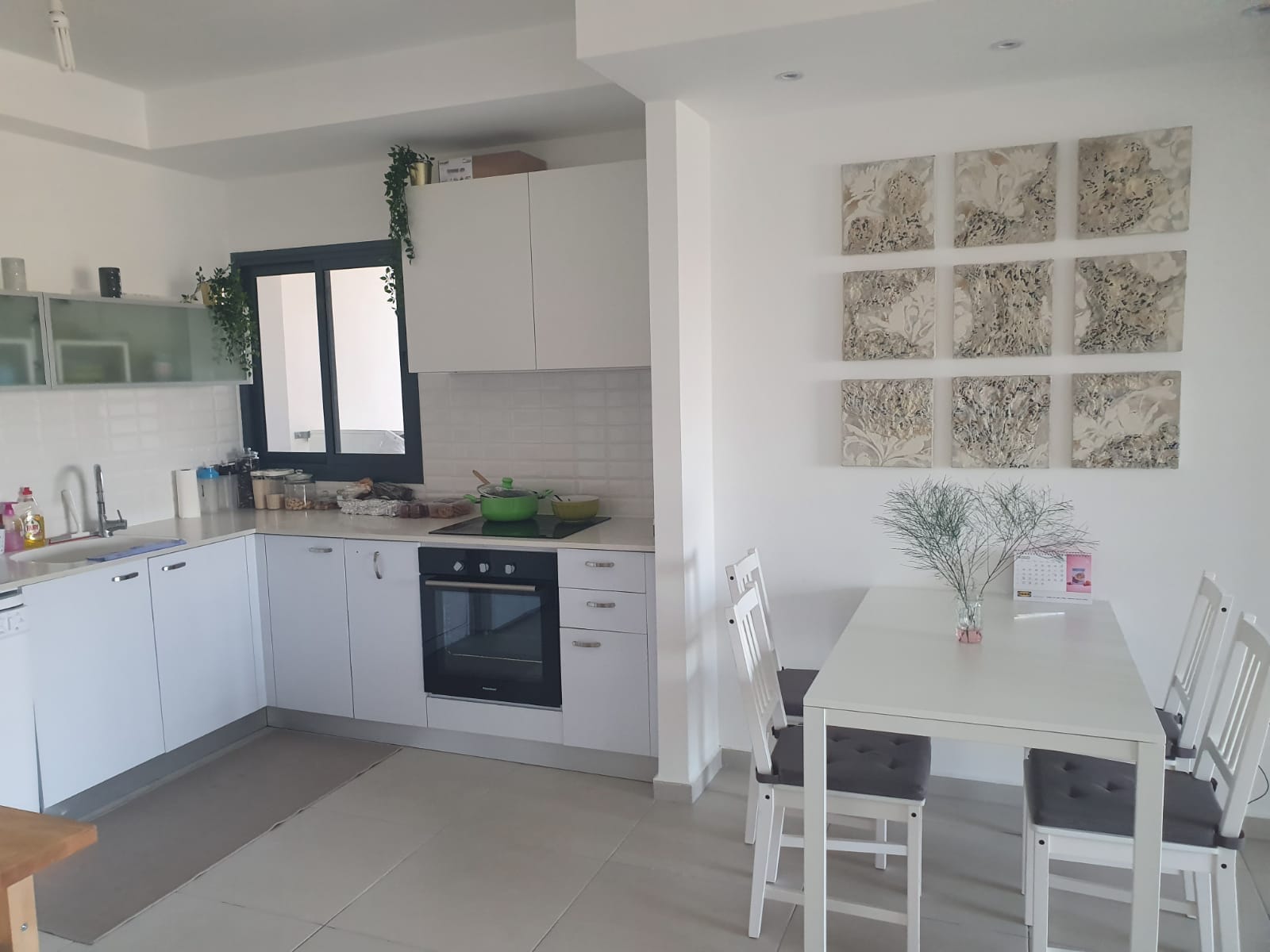 תמונה 2, דירה 4 חדרים להשכרה ברחובות, יעקב תמרי, חצרות המושבה