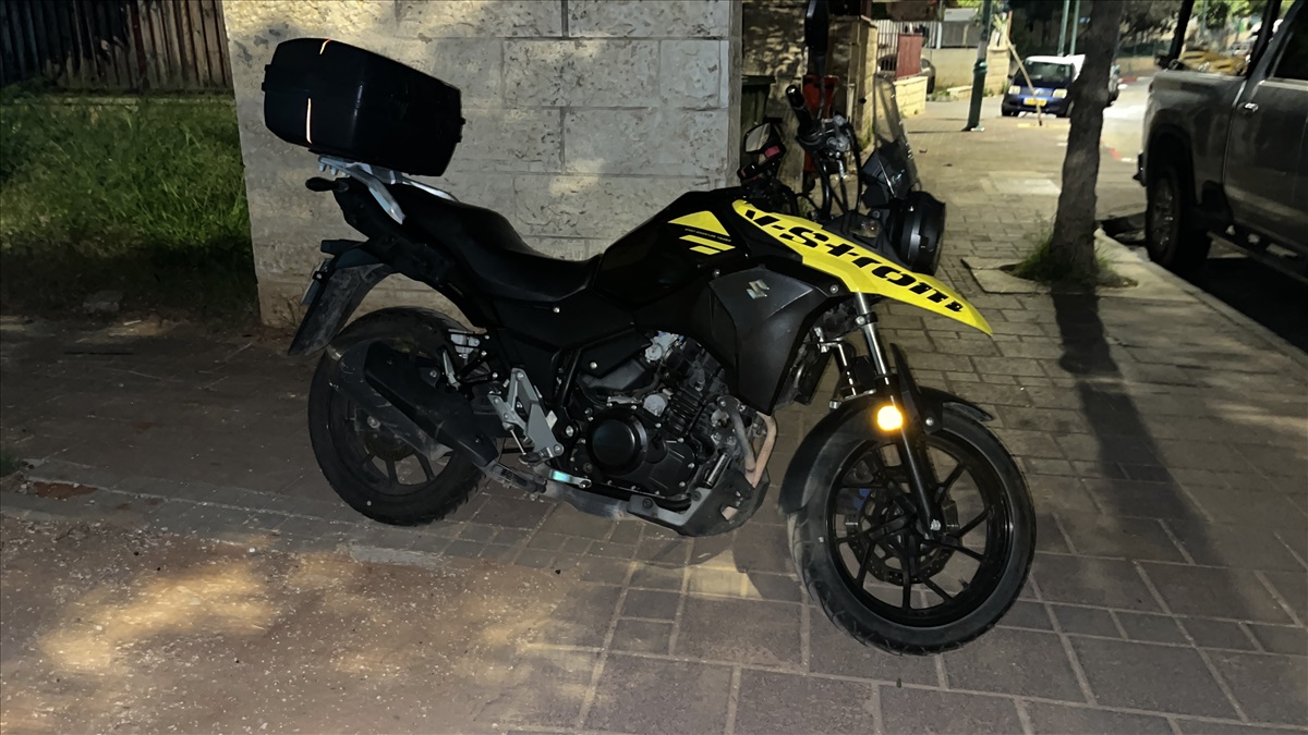 תמונה 1, סוזוקי וי-סטרום 250 יד 4   2019 | 42 קמ