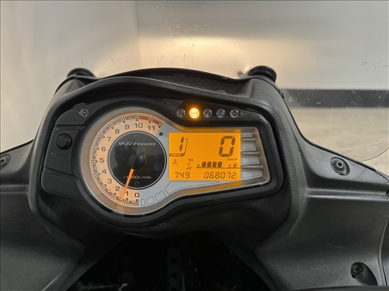 תמונה 4 ,סוזוקי DL650 וי-סטרום יד 7   2015 68000 ק"מ