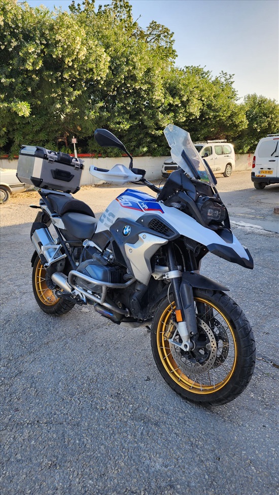 תמונה 2, ב.מ.וו אחר יד 2   2020 | 75000 קמ